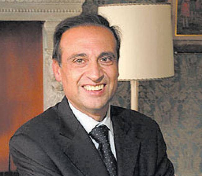 Ernesto Paolillo dalla finanza al calcio: Ripresa del campionato e delle coppe europee post covid-19